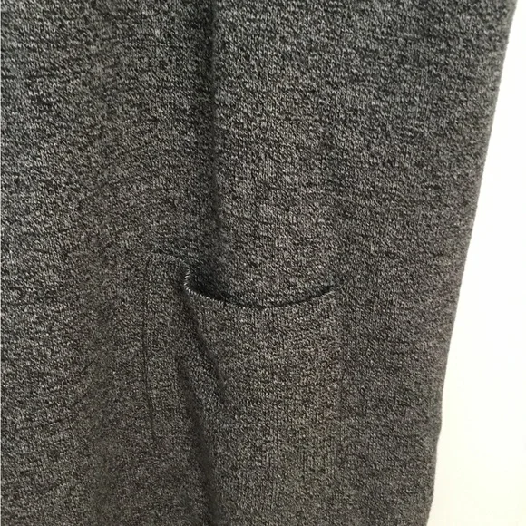 Talbots long sweater vest 34” long. 2X. Shawl collar. Gray tweed. Excellent cond - Picture 3 of 4
